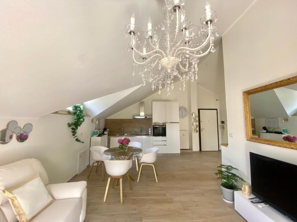 דירות San Martino Alfieri Casa Tra I Castelli מראה חיצוני תמונה